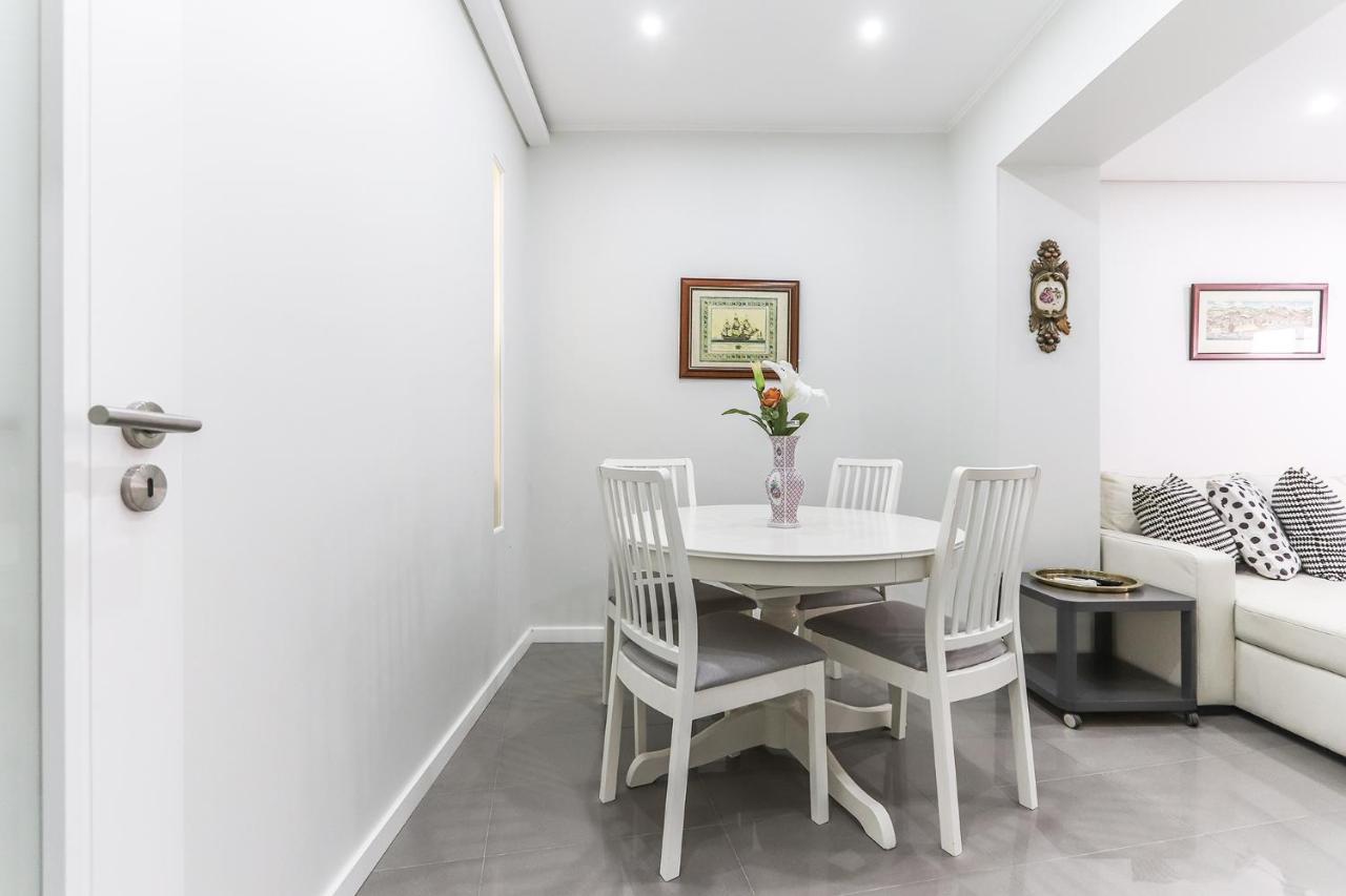 Vita Portucale ! Moscavide Casa Branca W/ Terrace Lisboa المظهر الخارجي الصورة