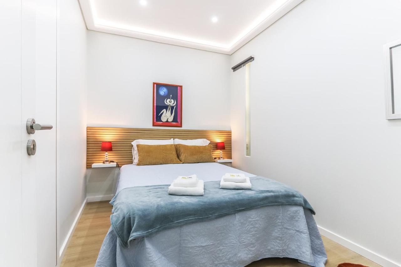 Vita Portucale ! Moscavide Casa Branca W/ Terrace Lisboa المظهر الخارجي الصورة