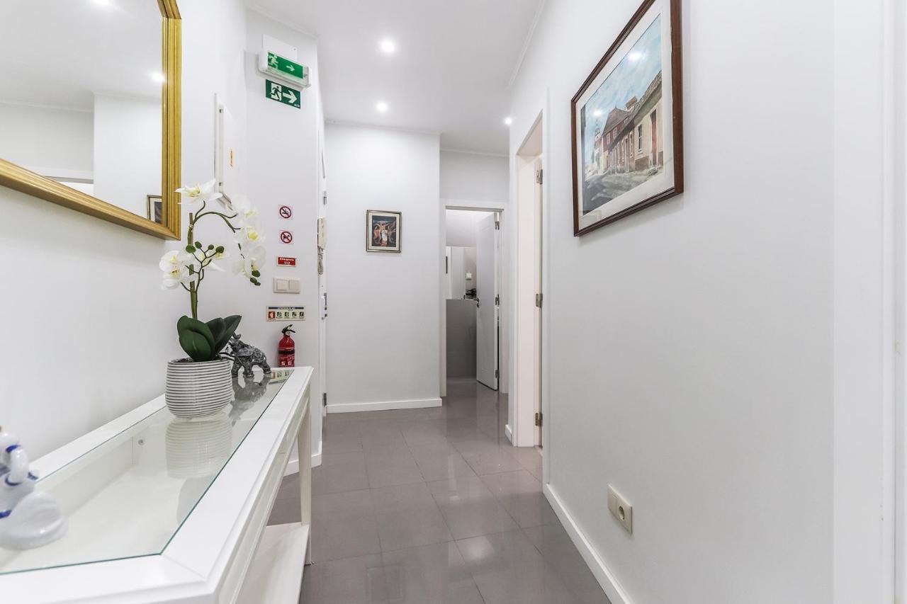 Vita Portucale ! Moscavide Casa Branca W/ Terrace Lisboa المظهر الخارجي الصورة